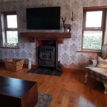Vakantiehuis Amazing 3 Bed Sleeps 10 Meadow View House Omeath *