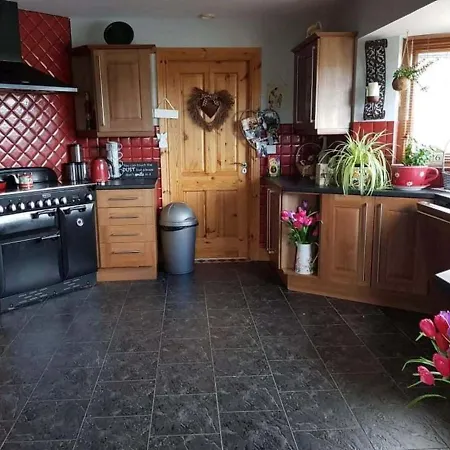 Vakantiehuis Amazing 3 Bed Sleeps 10 Meadow View House Omeath *
